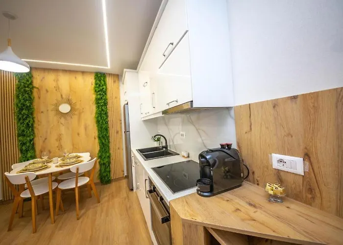 2 Апартаменты *